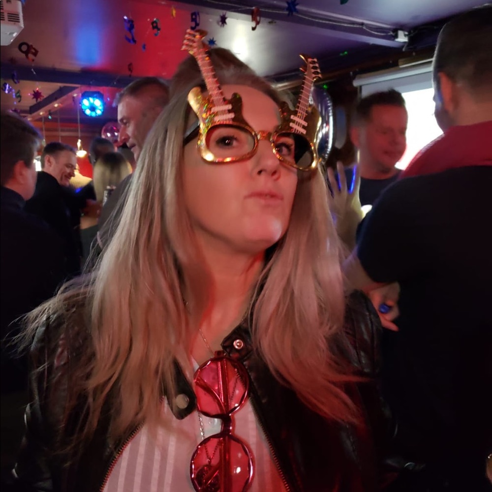 Meet your Posher, Anastasia